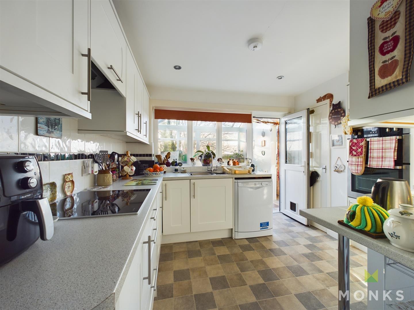 2 South View, Oswestry, SY11 1PF For Sale